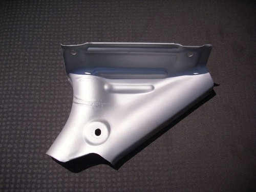 SUZUKI X90 VITARA: HITZESCHUTZBLECH KLEIN AUSPUFFKRÜMMER ABGASKRÜMMER