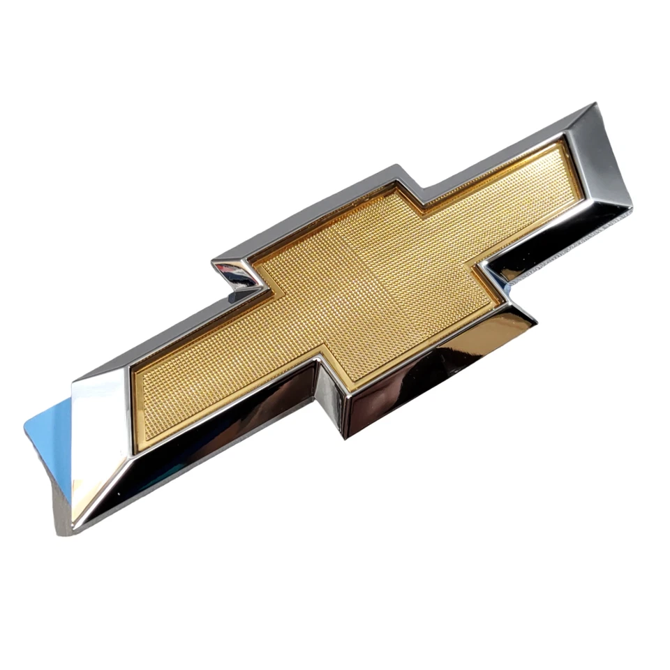 Nuevo emblema de pajarita dorado escotilla puerta levadiza trasera genuina GM para Chevy Traverse 09-12 Foto 2 de 4