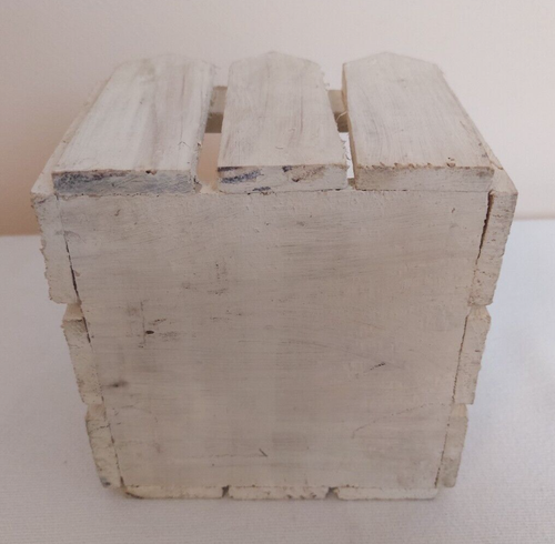White Handmade Wooden Wood Basket W/Handle 5" Tall Decoration - Picture 3 of 3
