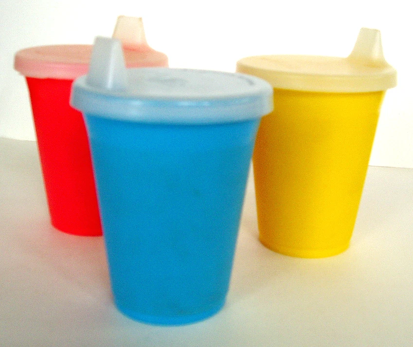 Vintage Tupperware Tumbler Cups Children Kids Toddler Lids Preschool