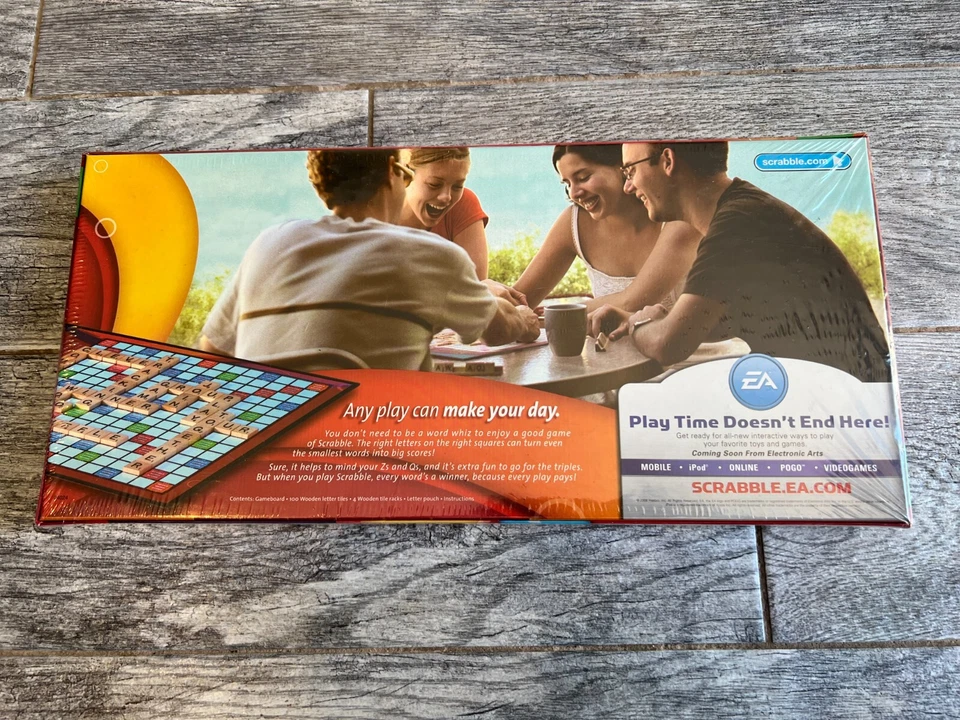 SCRABBLE Crossword Game 2007 Parker Brothers Hasbro Board Family Fun New Sealed - Image 2 of 4