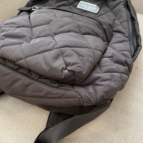 Marc Jacobs gesteppter Nylon Rucksack Handtasche Büro Schule Reisetasche - grau - Bild 3 von 9