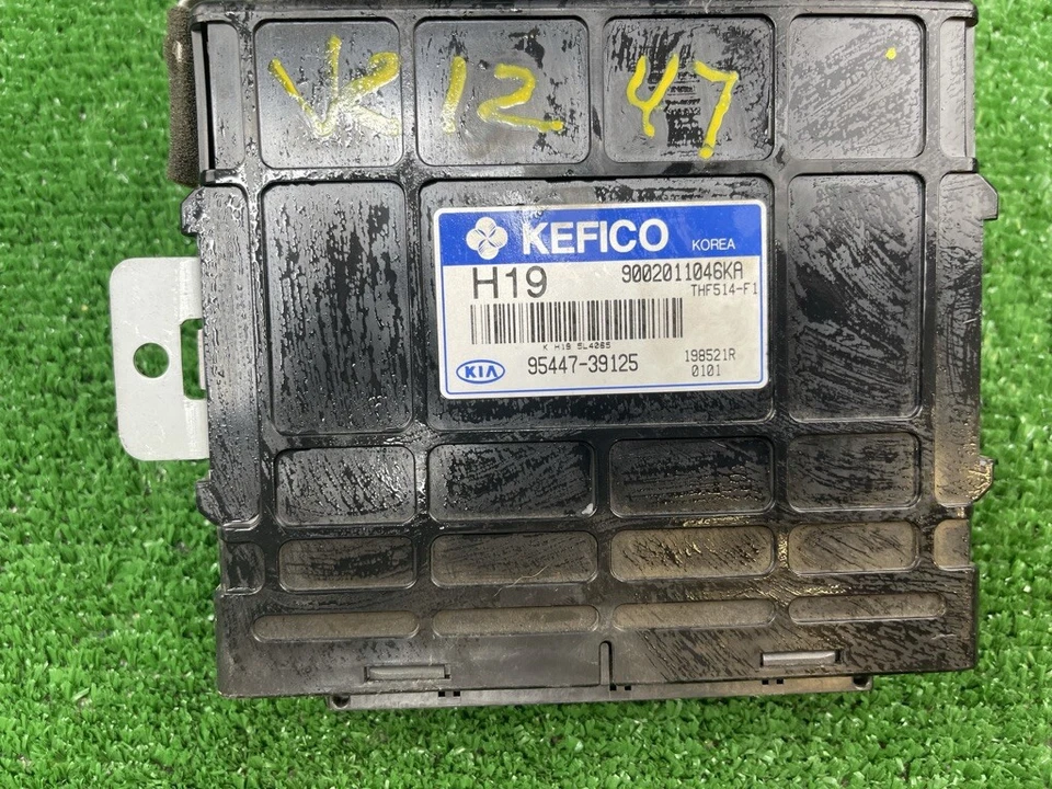 Компьютерный модуль управления двигателем 2010 KIA SPORTAGE OEM 95447-39125 - Изображение 2 из 4