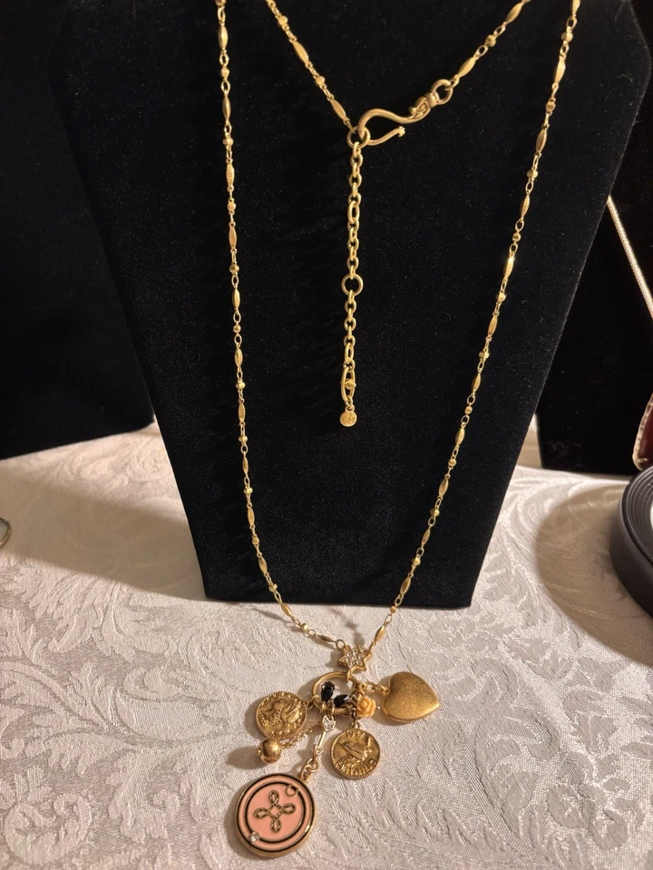 Cabi 2153 Cha Cha Dije Collar Cadena Esmalte Rosa Moneda Corazón Rosa Tono Oro 36" Foto 4 de 4