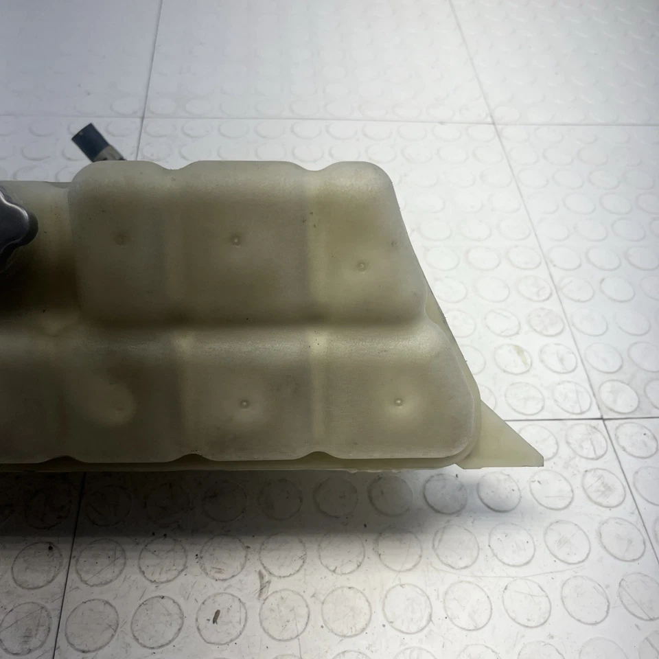 2014 NISSAN GT-R R35 PREMIUM OEM RADIATOR OVERFLOW RESERVOIR *BROKEN TABS OEM - Image 3 of 4