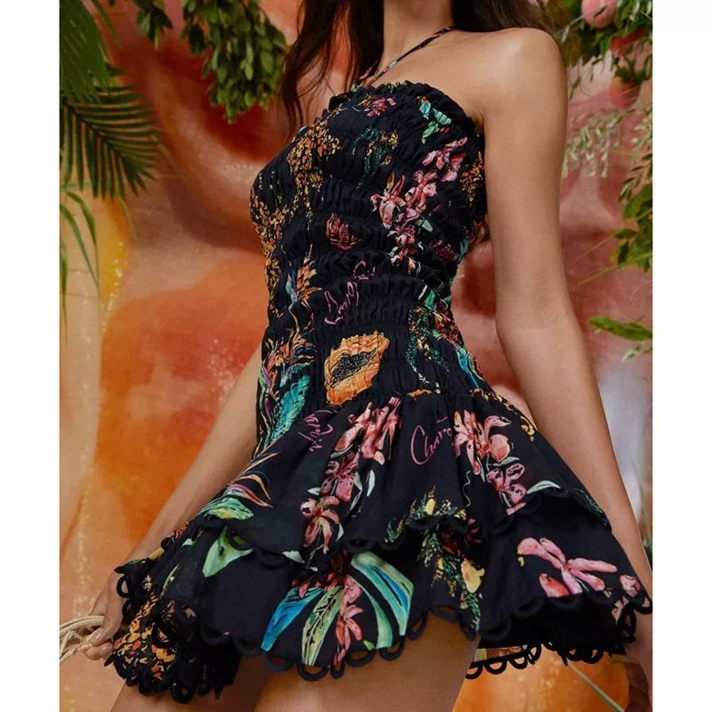 Vestido Corto Negro Con Fantasía Tropical Y Cuerpo De Nido De Abeja CF48350