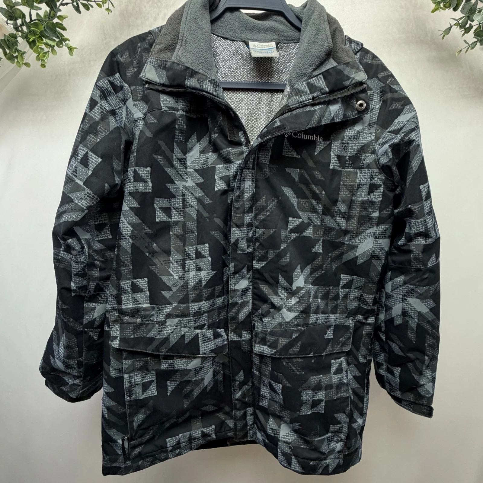 Columbia Interchange Omni-Tech Jacket Boys L Black Gray Geometric Hooded Outdoor