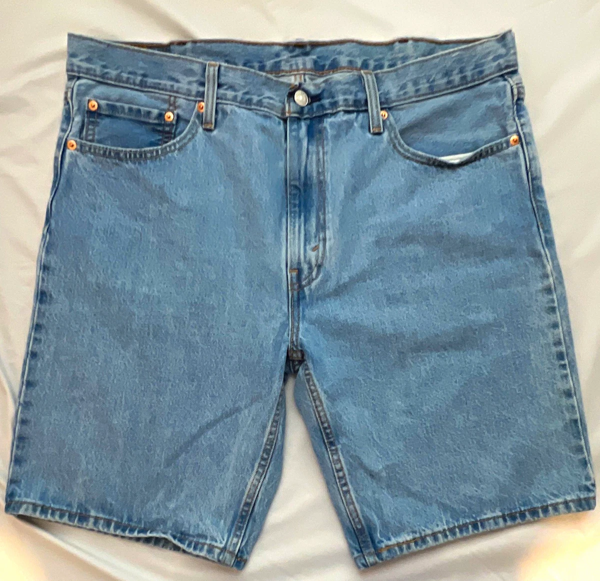 25+ Levi