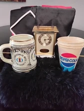 Elvis Presley's Personal International Hotel Room Clock, Stein & Pepsi Cups RARE