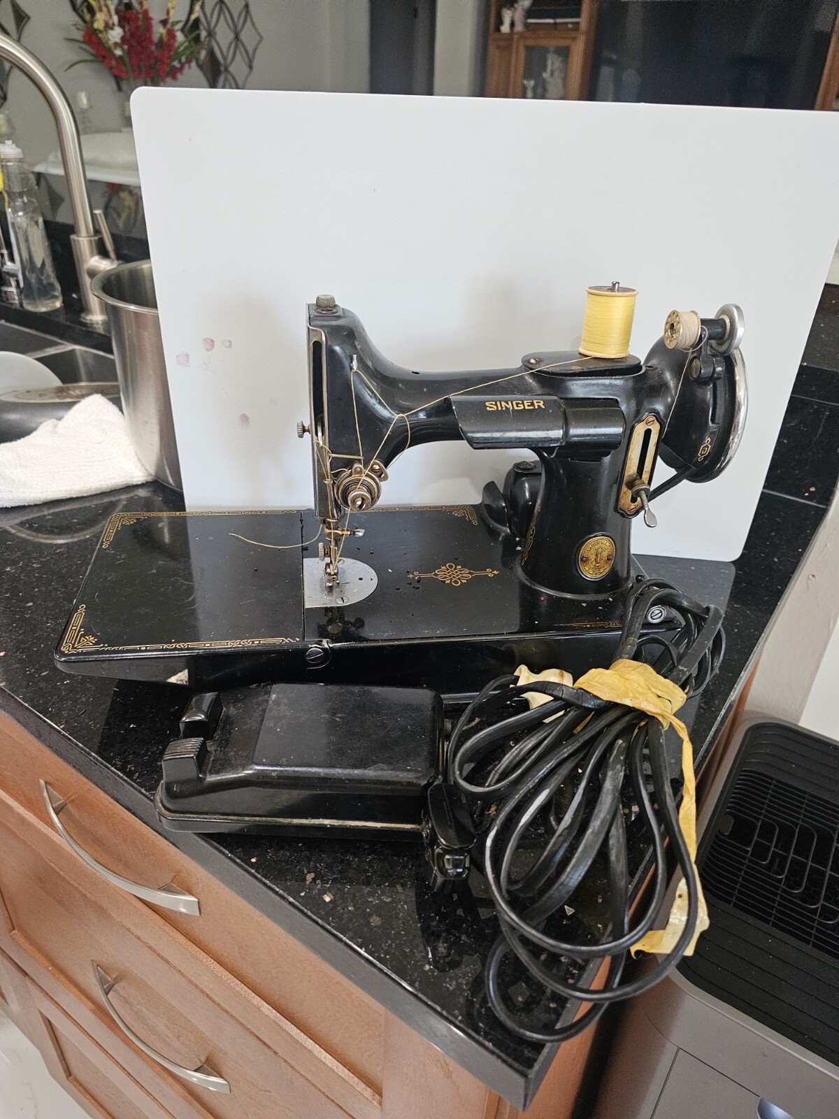 Estate Singer Featherweight 221 Series AJ Sewing Machine 1936 eBay