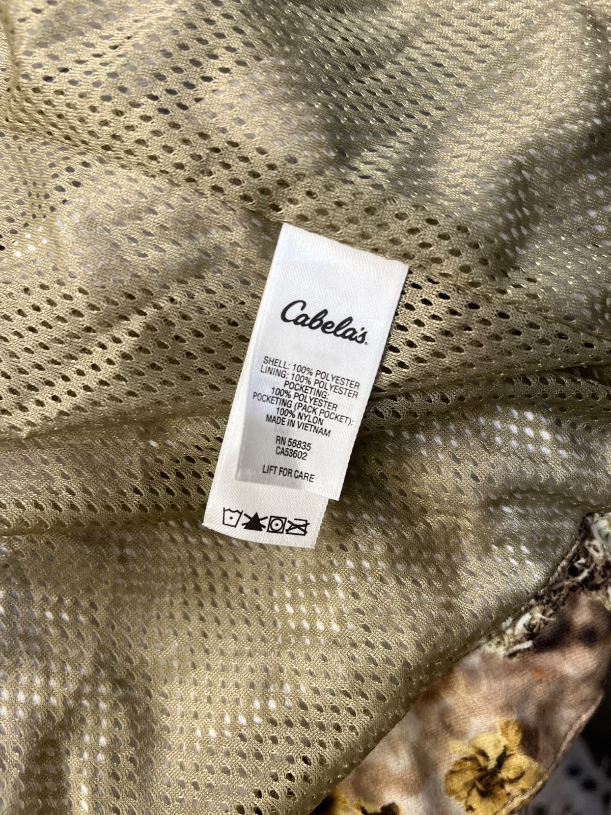 cabelas packable camo rain jacket, medium tall - product detail image 4
