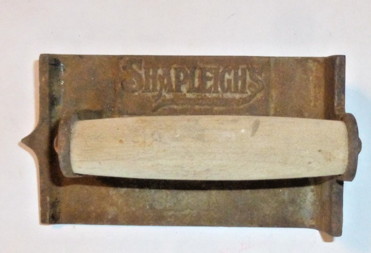 Antique Shapleigh's St Louis Cast Iron Concrete Edger Vintage Masonry Tool Wood