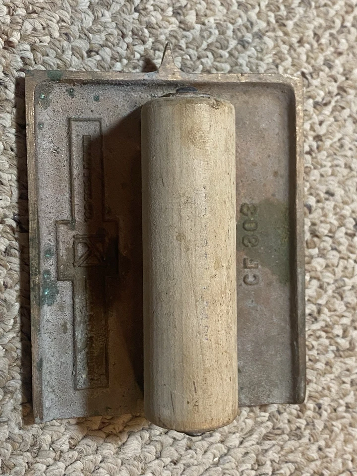 KRAFT TOOL CO #CF-303 Bronze Groover with Wood Handle 6" x 4-1/2" 1/4"R 1/2"D - Image 3 of 4