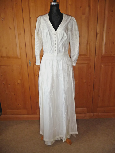 Brautdirndl, Brautkleid, Gr.40, Hochzeitskleid, von KRÜGER-Dirndl, mit Schürze