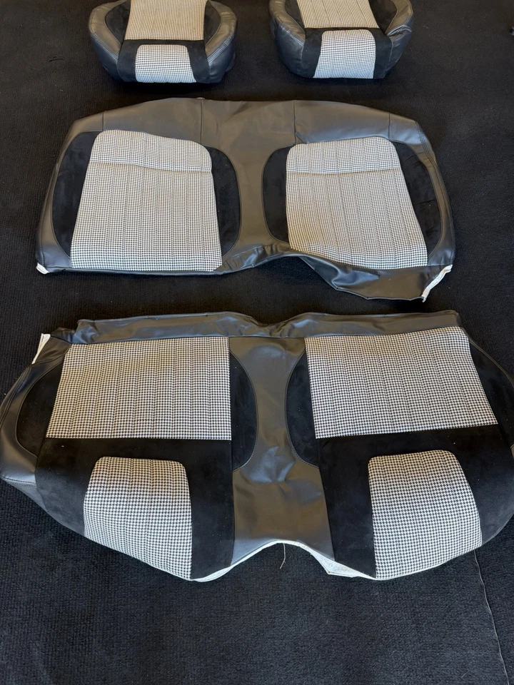 Camaro TMI Sport R 1969 fundas de asiento y moños delanteros. Como nuevo. Foto 3 de 4