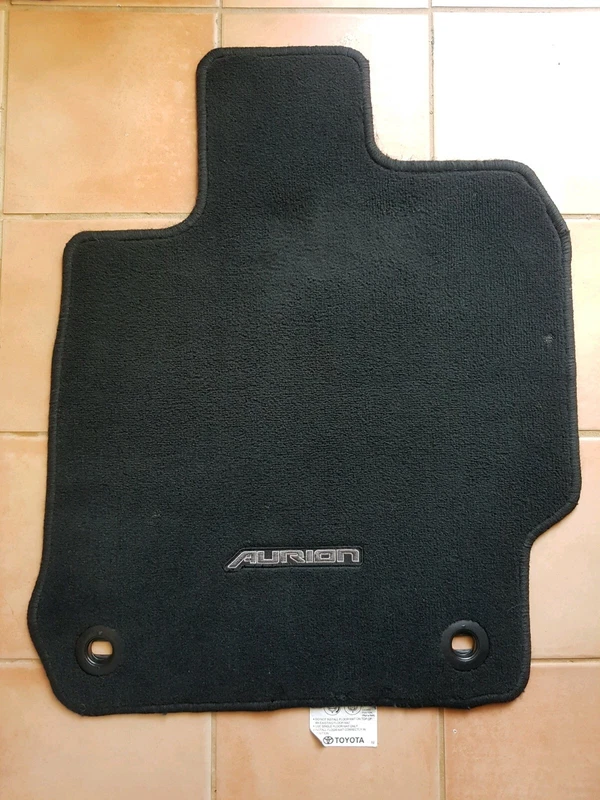 Genuine Oem Toyota Aurion Camry Floor Mats Other Parts