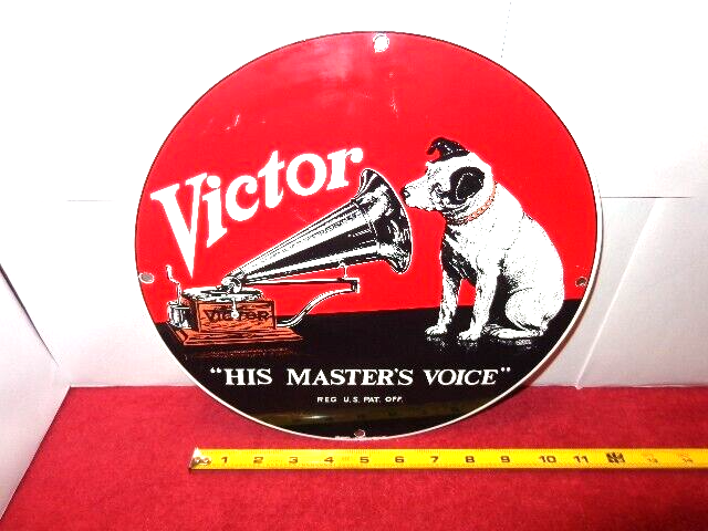 11 INCH RCA VICTOR DOG NIPPER PHONOGRAPH ADV. SIGN DIE CUT METAL