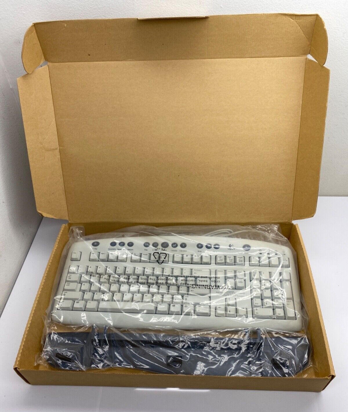 Logitech Office Internet Keyboard Model Y-SQ33 Gray NEW SK-2910 PS/2 QWERTY