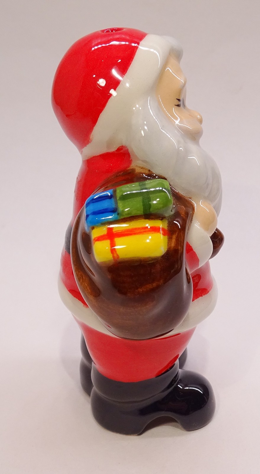 2014 Sammie Roberts Pie Bird Vent * Santa Claus with Gifts