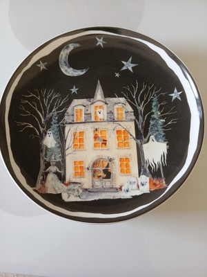 Set of 4 Potters Studio 8 1/2'' Haunted House Salad / Dessert Plates, Halloween