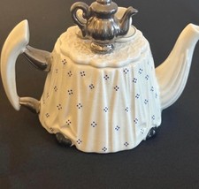 PORTMEIRION BOTANIC GARDEN NOVELTY TEA POT