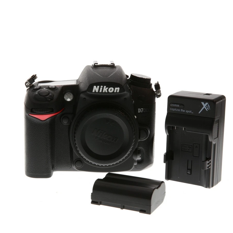 Nikon D7000 Digital SLR Camera Body with Battery and Charger - Image 2 of 2