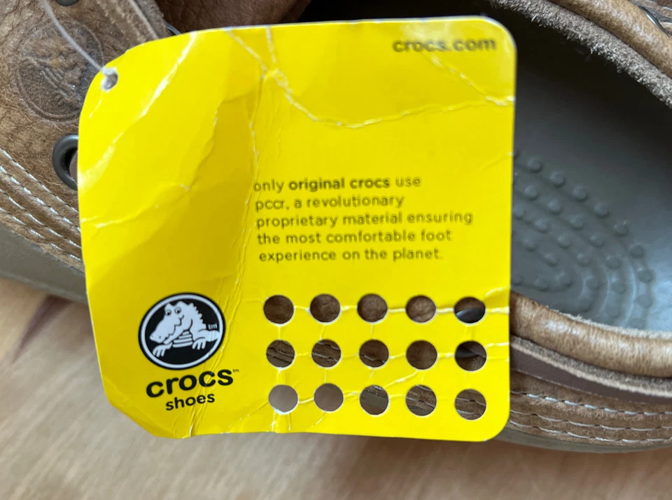 NUEVO Crocs Islander Pitcrew Para hombres Talla 7 Zapatos de Barco Cuero Marrón Arena Top Con Cordones Foto 4 de 4