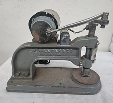 Vintage MERKLE-KORFF Motor U5 VAC 60CY Fl-EXO-AGTION 60RPM Works NEEDS Cord