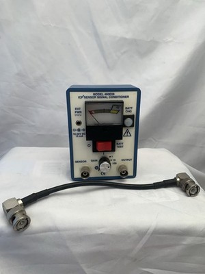 PCB Piezotronics 480E09 Battery-Powered ICP Signal Conditioner