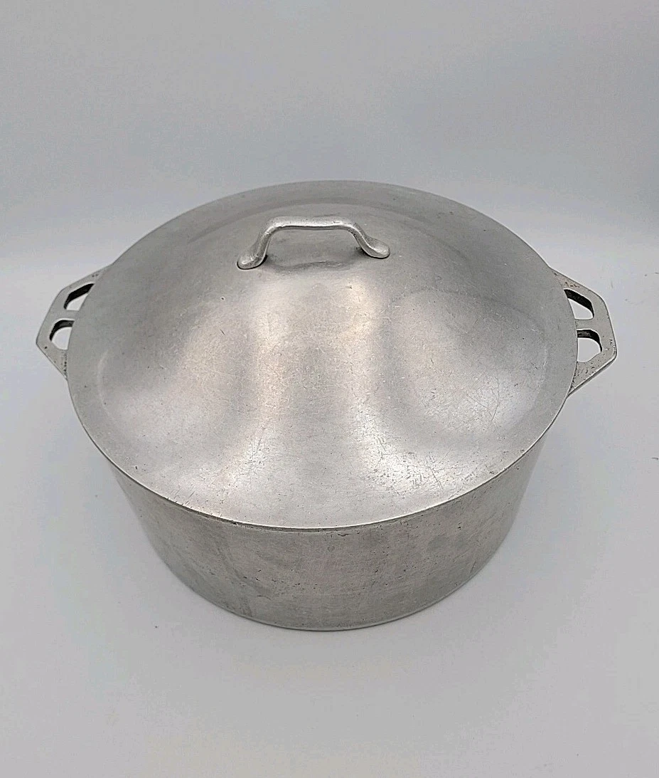 Vintage Namco Range Queen Dutch Oven 10” Round Cast Aluminum #43 Drip Lid