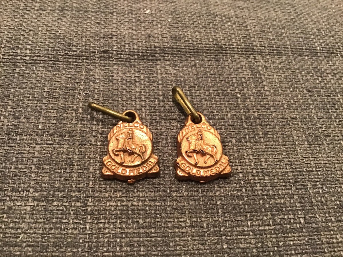 Vintage 2 Lot Nelco Gold Medal Metal Horse Knight Pull Vintage 2 Lot Nelco Gold Medal Metal Horse Knight Pull