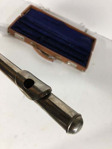 Antique Rare F.E. Olds & Sons Ambassador USA Silver Flute With Original Case - Picture 9 of 11