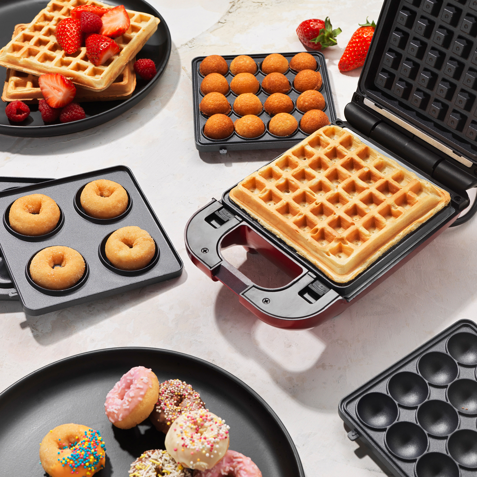 3In1 Mini Treat Maker Doughnut Waffle Maker Sorbet Red Giles&Posner