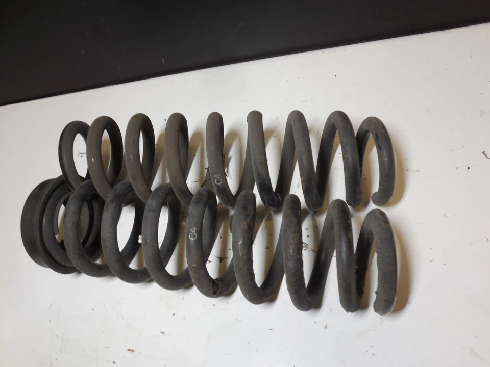 Par de muelles helicoidales traseros C4 6964419 06-11 BMW 325i 328i 330i Foto 4 de 4