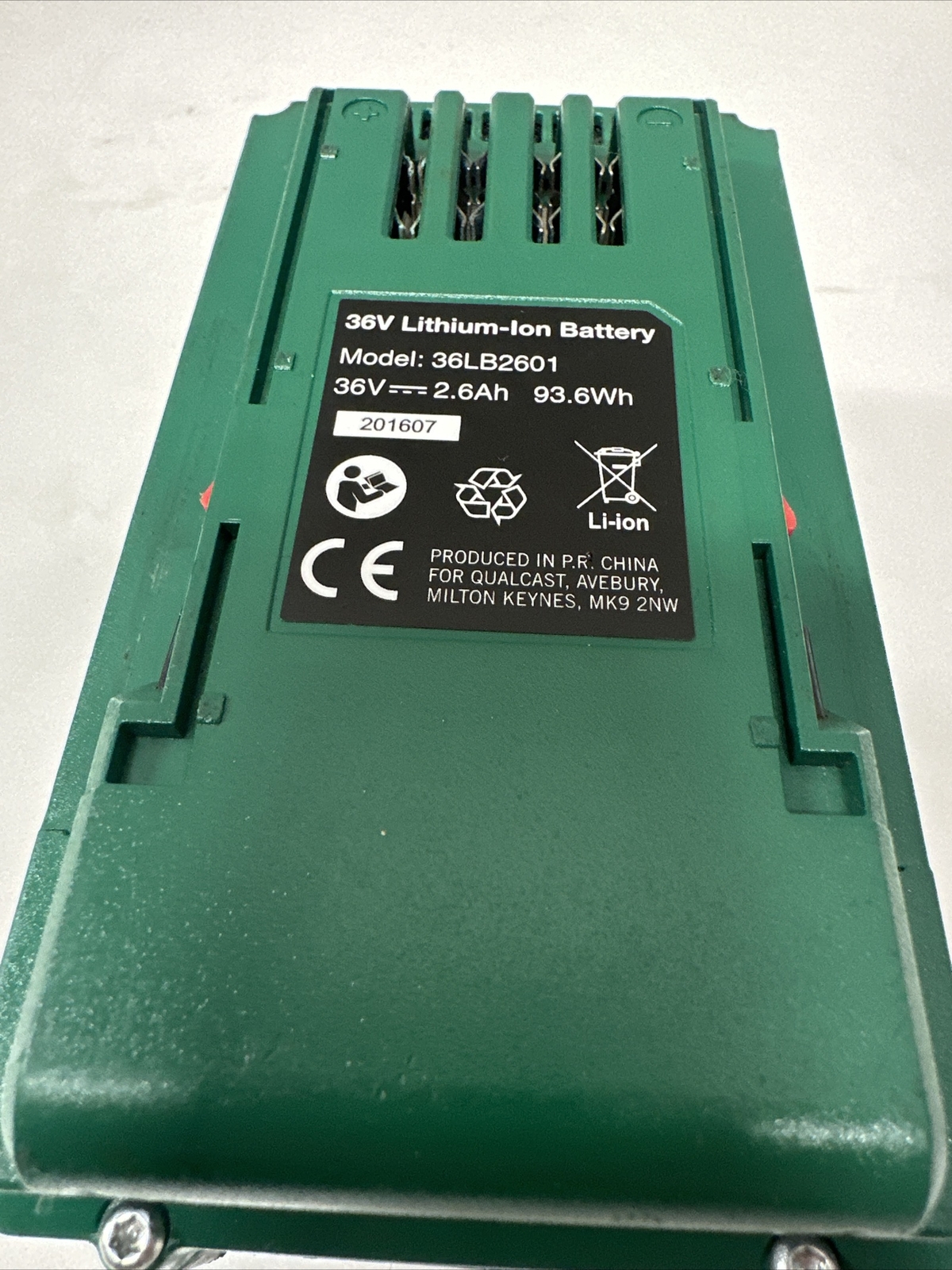 QUALCAST 36V 2.6Ah Lithium Liion 36LB2601 Battery Excellent eBay
