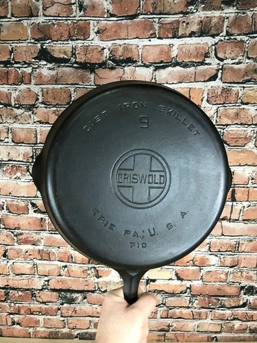 Griswold Large Logo #9 Skillet 710 Cleaned And Seasoned