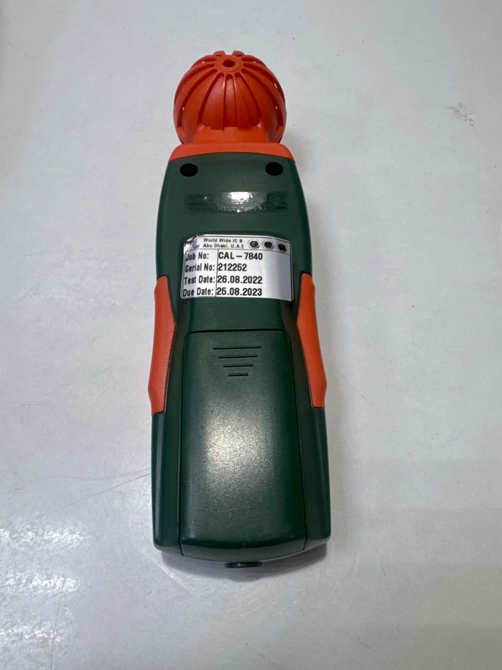 Extech CO240 Handheld Indoor Air Quality and Carbon Dioxide Meter - Image 4 of 4