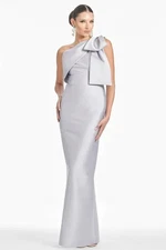 NEW, Sachin & Babi Bonnie Satin One-Shoulder Gown in Silver Size 6 #LD078