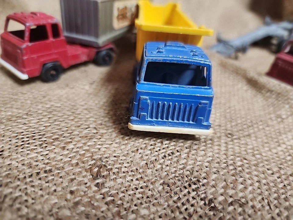 Lote de 3 camiones y 4 remolques de juguete Tootsie Foto 3 de 4