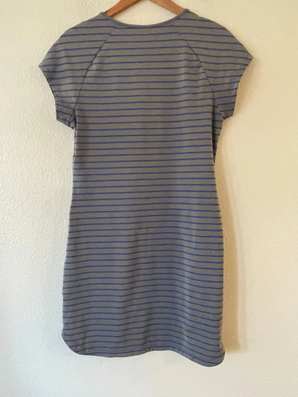lole energic athletic stripe moisture wicking short sleeve 