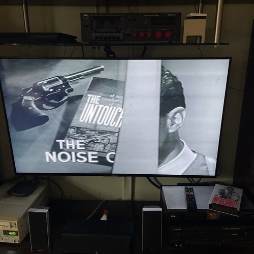VHS The Untouchables Collector’s Edition 1959 TV Series Silver Red Clamshell - Picture 9 of 12