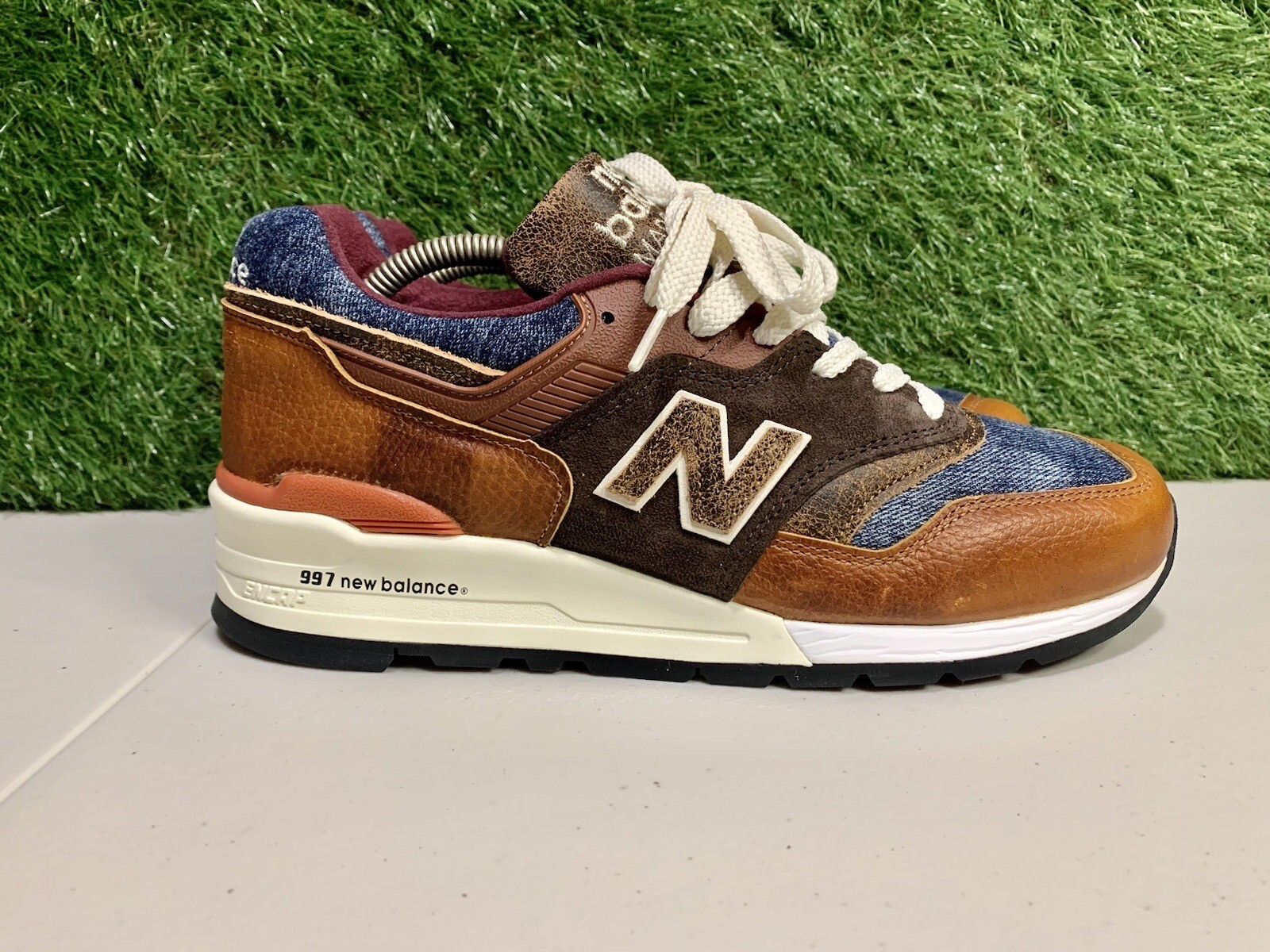Size 8.5 - New Balance 997 Elevated Basics M997SOC image 4