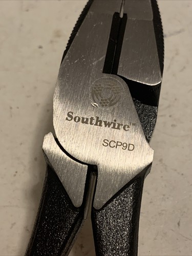 Southwire Tools SCP9D 9-Inch High-Leverage Side Cutting Pliers - Picture 2 of 3