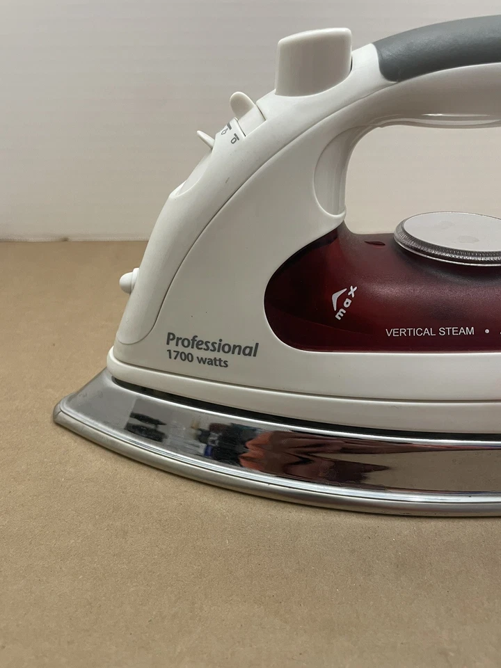 Plancha de vapor eléctrica Euro Pro X G1485XH de 1700 vatios para ropa profesional Foto 3 de 4