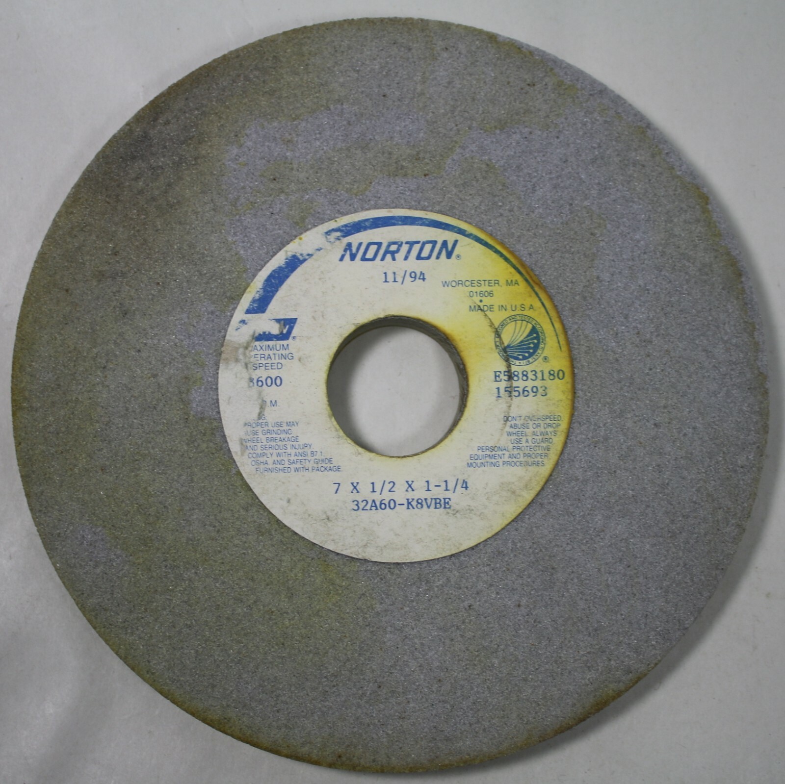Norton 32A60K8VBE Grinding Wheel 7" X 1/2" X 11/4" 3600 Max Rpm USA