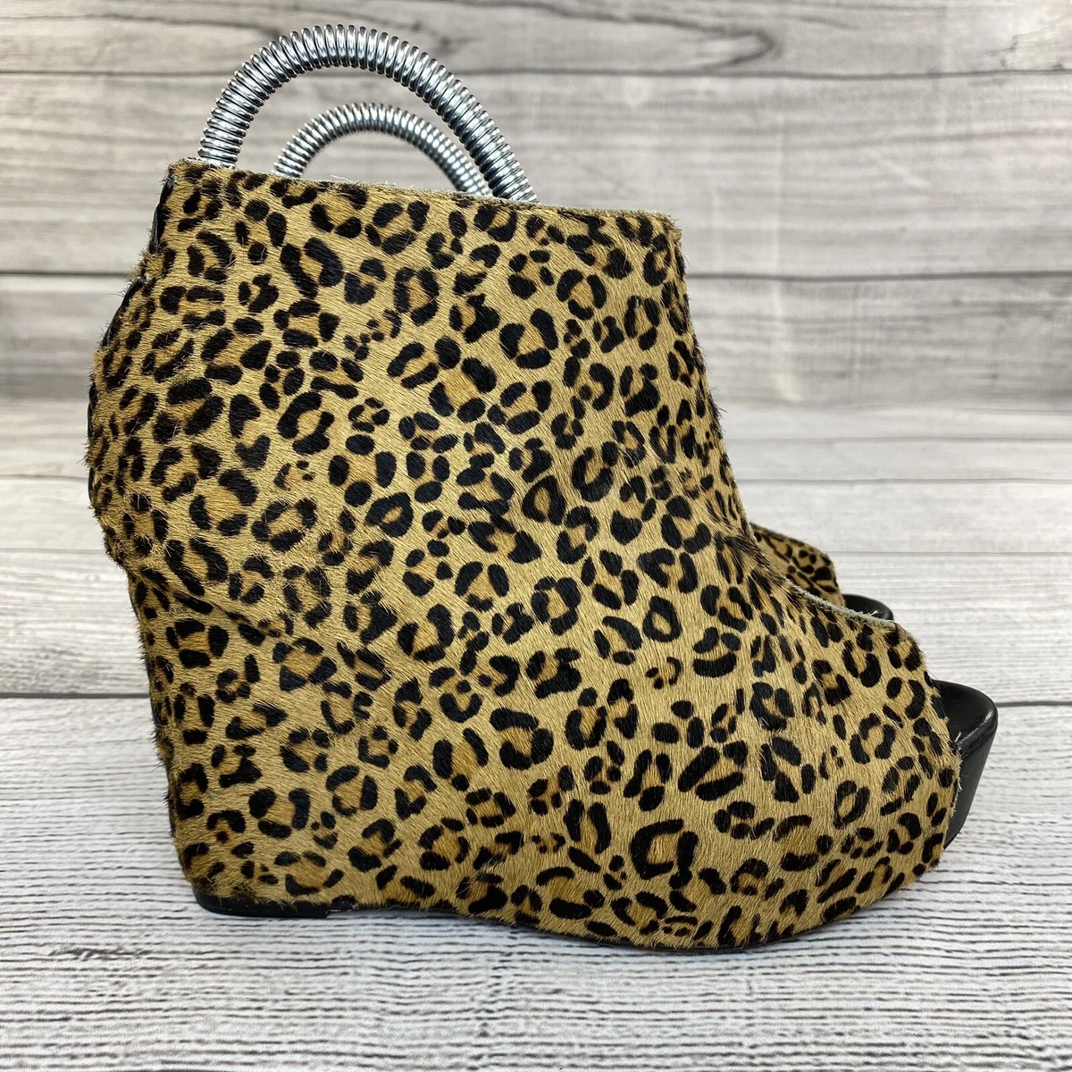 Dolce Vita Wedge Animal Print Heels for sale | eBay display picture 1