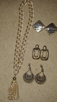 Fashion Jewelry Necklace and 3 Pairs of Pierced Earrings, Vintage, Nice Items!