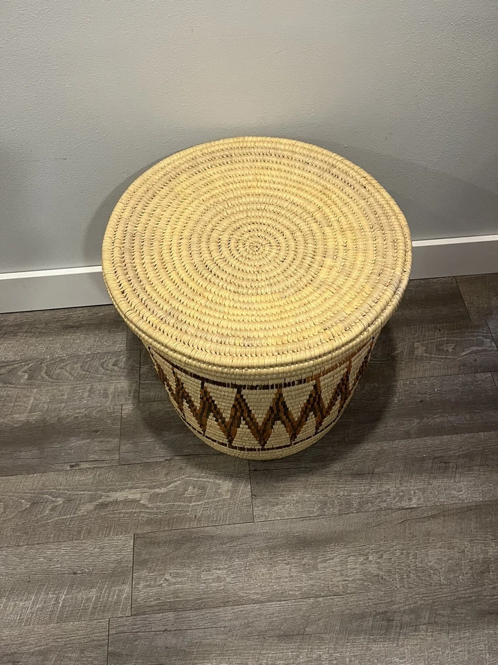 Cesta/otomana tejida a mano de ratán/hierba cesta de almacenamiento con tapa extra grande Foto 3 de 4