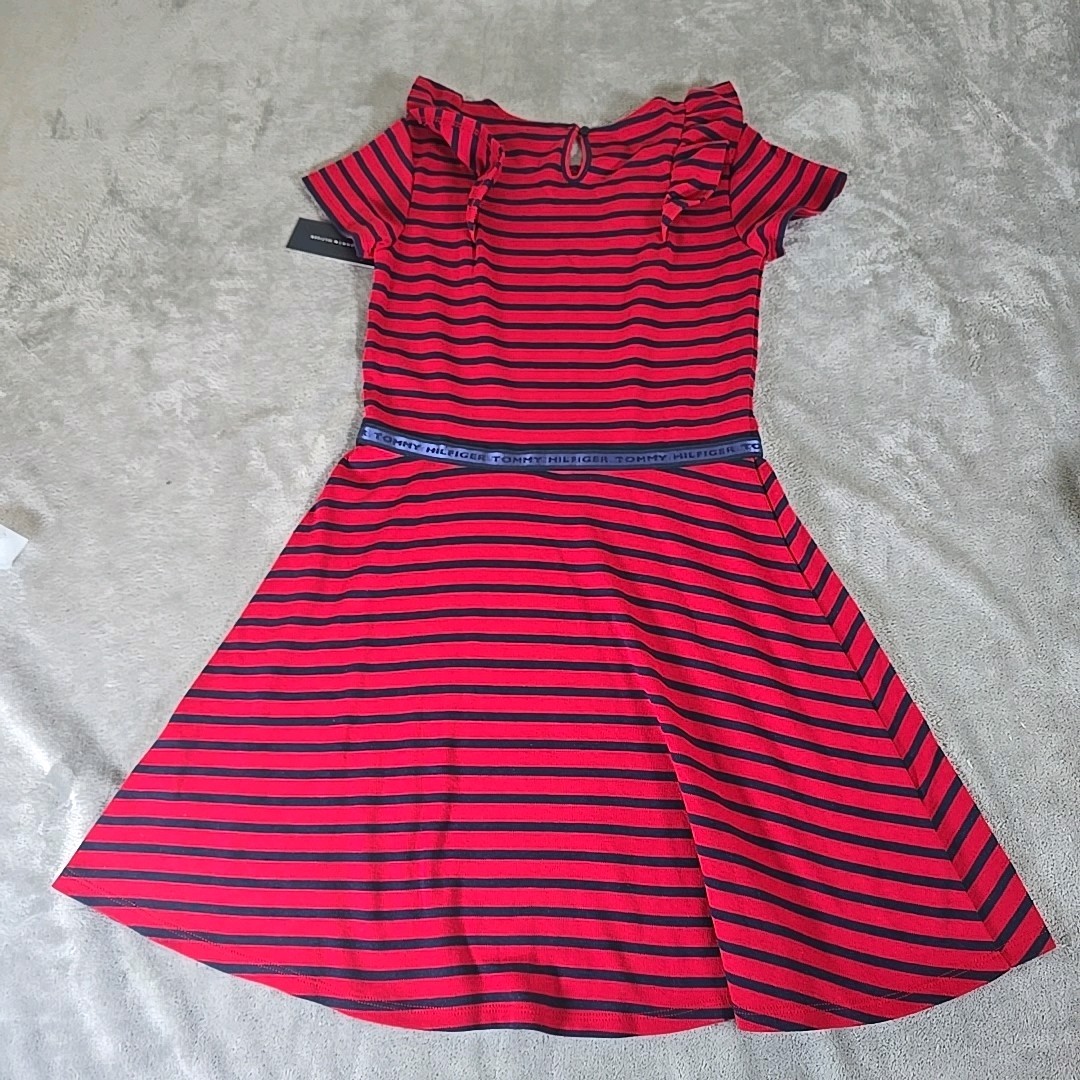 Picture 1 of 10