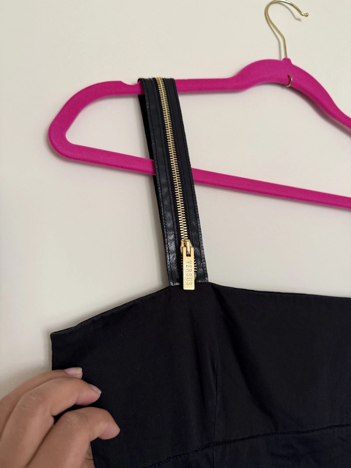 Versace Versus Mini Abito Donna Nero Oro Cerniera Taglia 8 Silenzioso Lusso